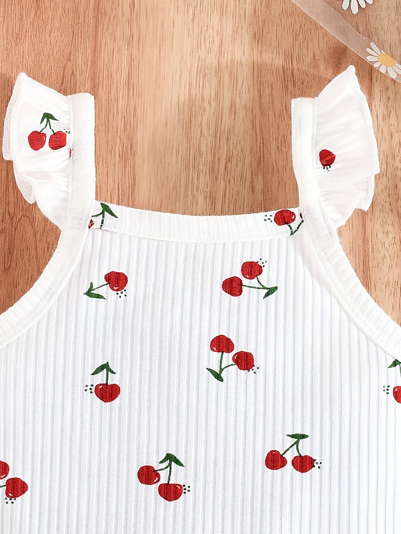 2pcs Newborn Baby Girls Spring Summer White Cherry Print Sling Jumpsuit with Bowknot Shorts Cute Outfit, for Outdoor