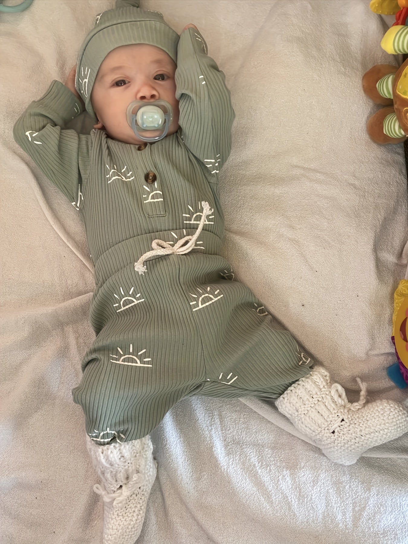 Kukitty Baby Boys Clothes Newborn Ribbed Long Sleeve Romper with Sun Pattern Pants Hat Outfits Set, for Outdoor