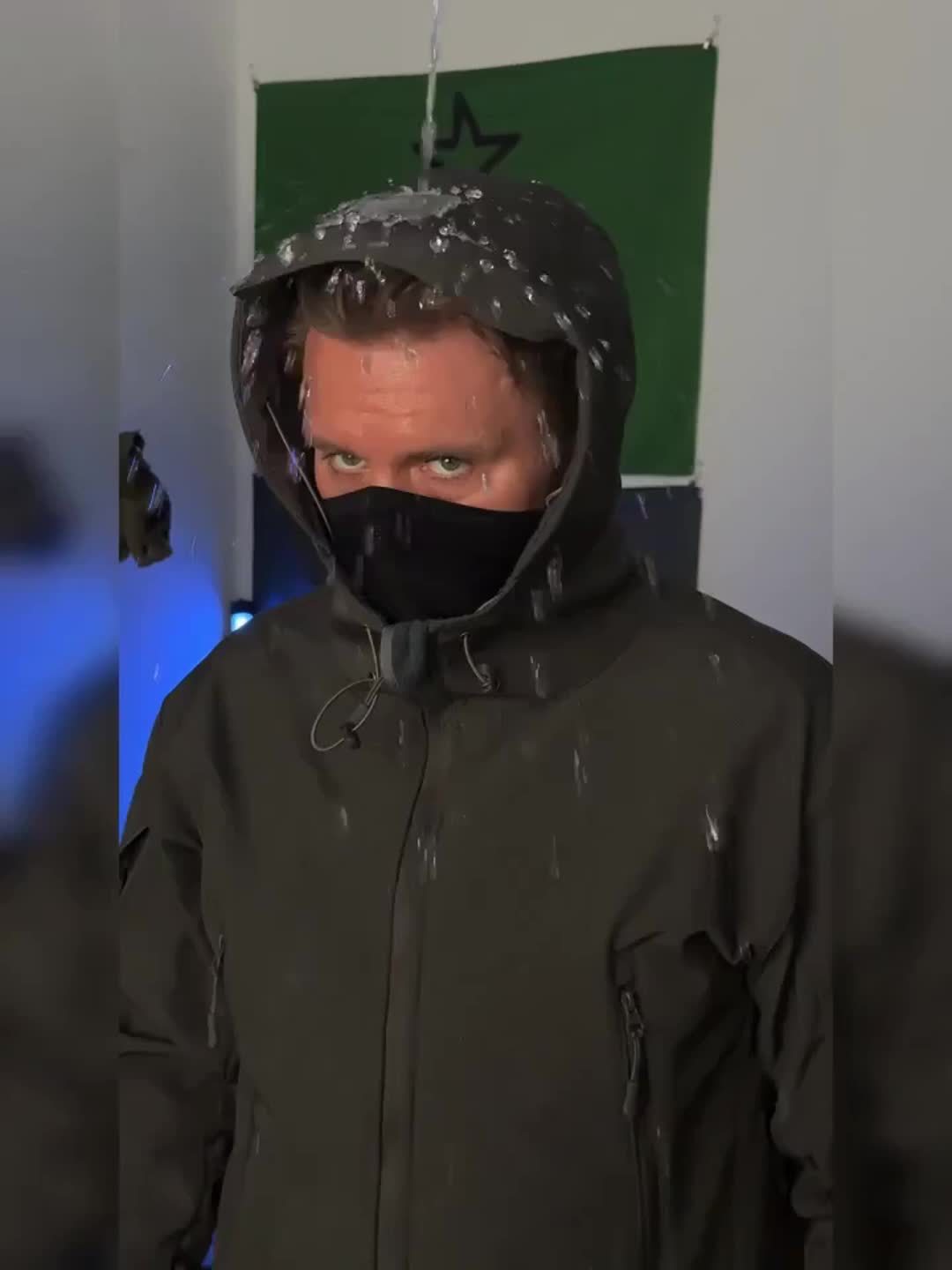 Winter-Ready High-Performance Jacket Men'S Jacket 7 Pockets Nondetachable Hood Performance Lined Soft Shell Winter Coats Windproof, Breathable Great for Camping, Fishing, Skiing Activities And Other Outdoor Activities