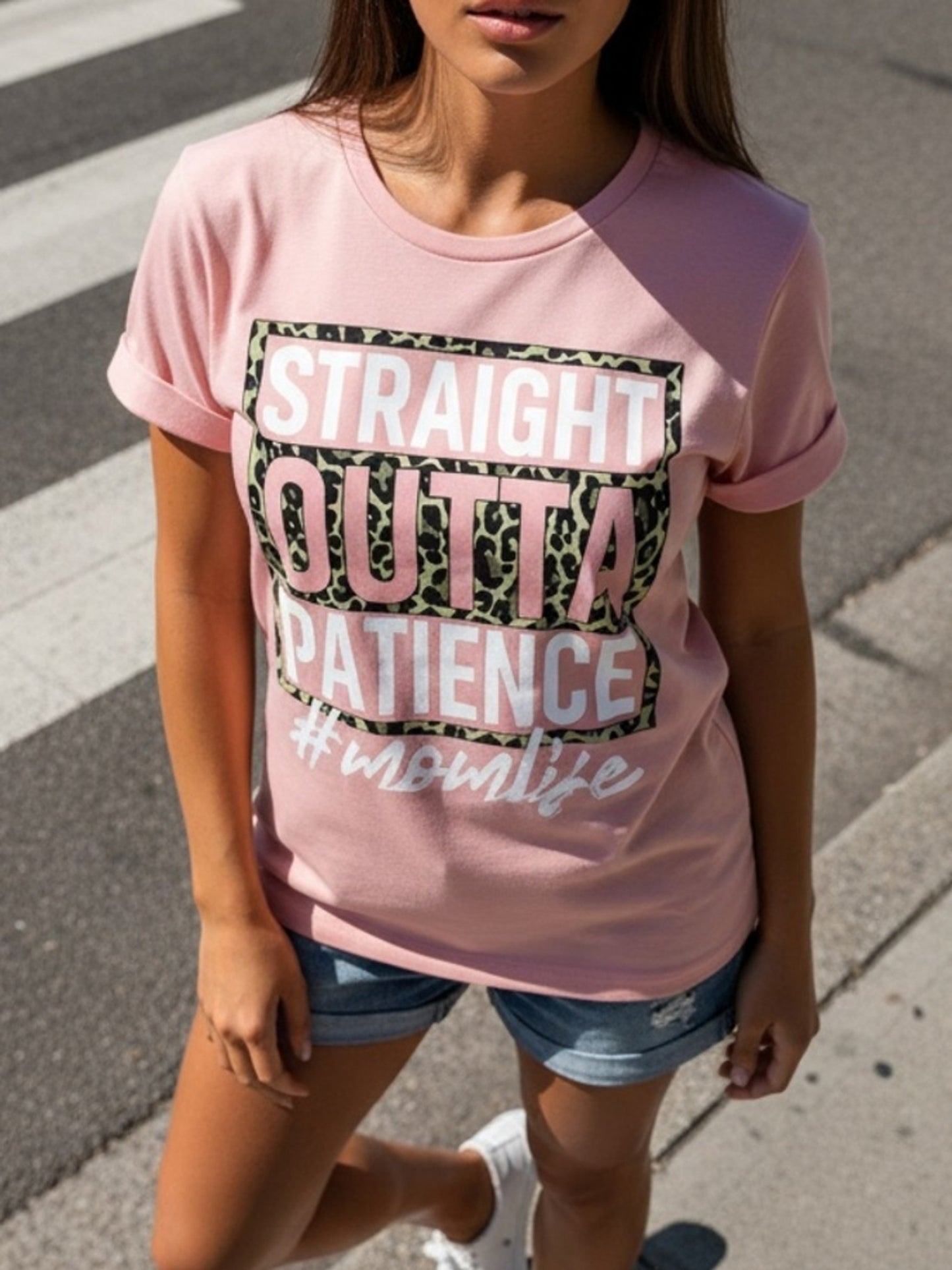 Women'S Casual T-Shirt, Printed with "Patience is Worn Out" Letter Pattern, Short Sleeve Round Neck Design, Suitable for All Seasons, Fabric, Fiber, - Fashionable and Comfortable Clothing
