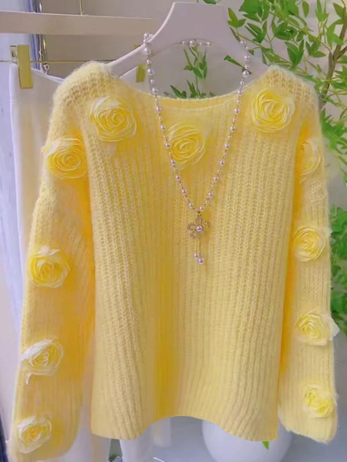 Plus Size - Plus Size - Oversized Pullover, Soft Light Yellow with Rose Lantern Sleeves, Perfect for Casual Outings And Romantic Dates