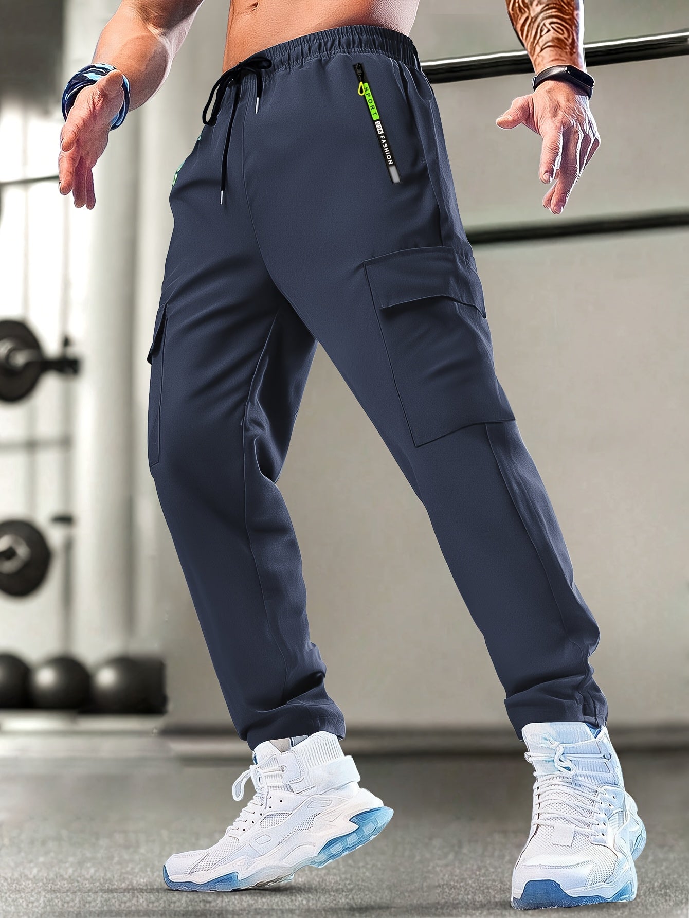 1pc Men'S Lightweight Casual Cargo Pants With Drawstring Waist, Zippered Pockets & Print Logo - Breathable For Outdoor Running, Training, Hiking & Everyday Use - Spring/Summer Collection, Workout Pants, Running Apparel, Functional Pockets