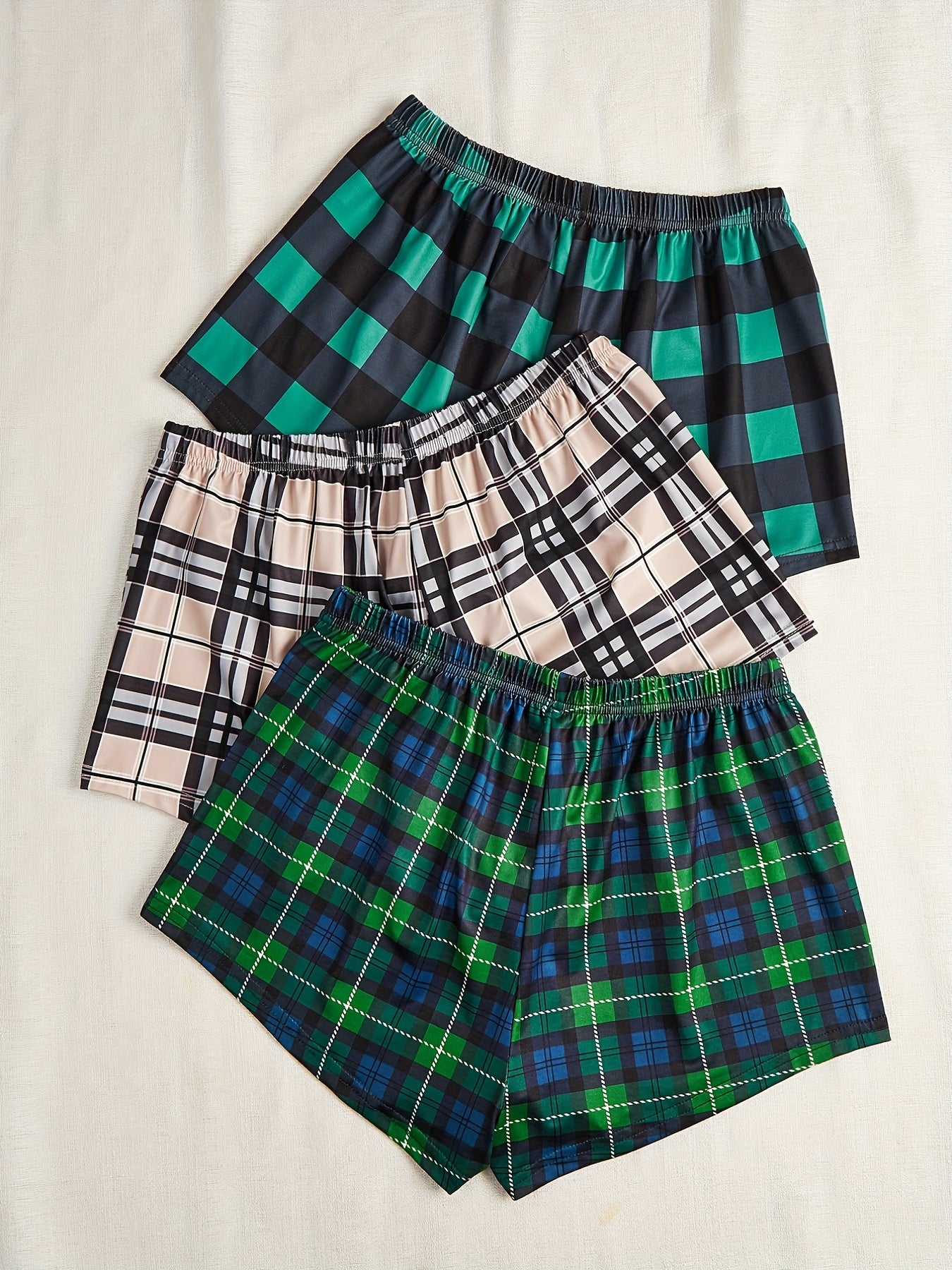 3pcs Plus Size Casual Clothing Shorts Set, Women's Plus Plaid Print Elastic Waist Stretchy Lounge Shorts 3pcs Set