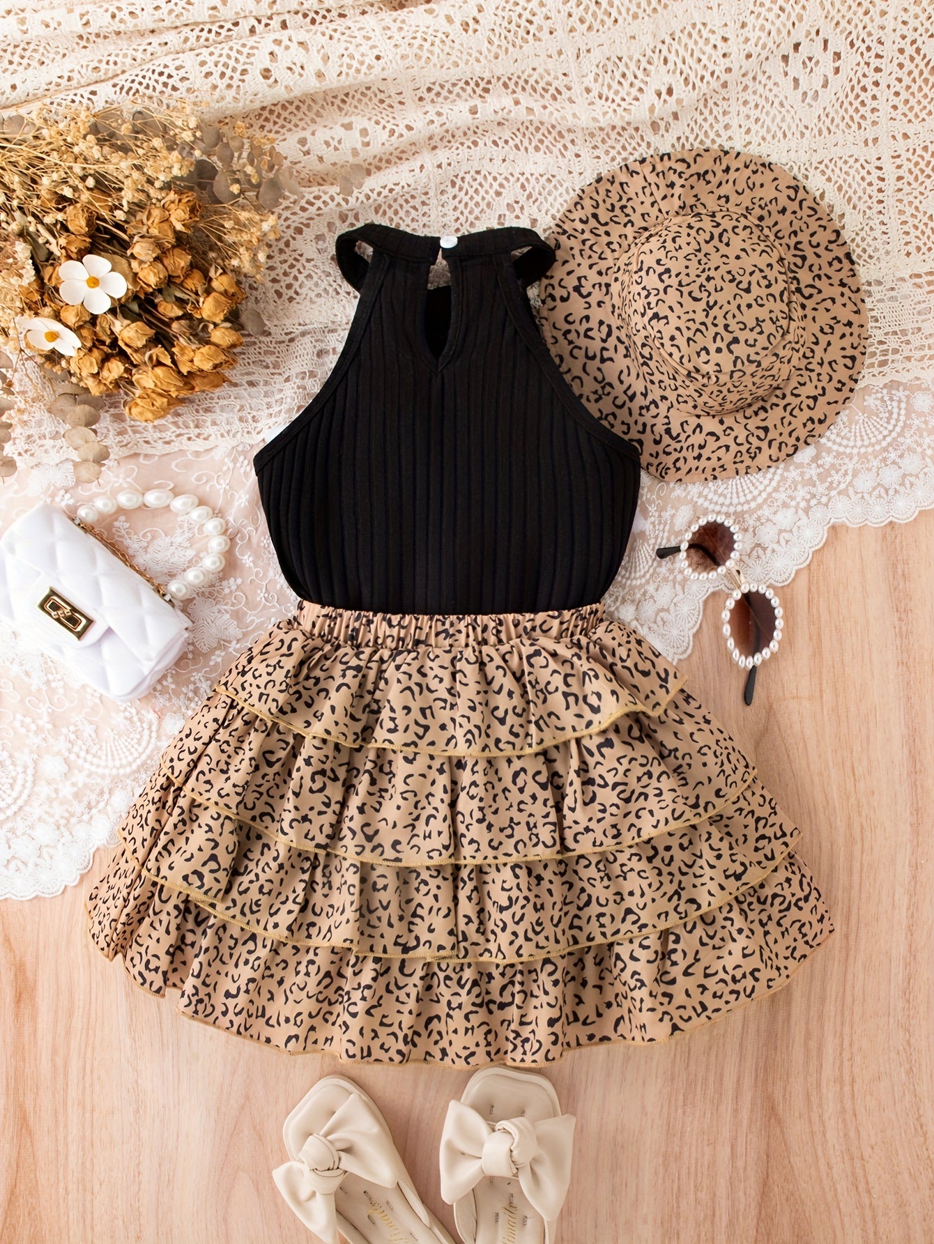 Three-Piece Vintage Leopard Print Outfit for Girls - Includes a Sleeveless Blend Bandeau Top, a Tiered Skirt, And a Matching Hat - Perfect Casual Summer Attire for Children Featuring Frill Accents