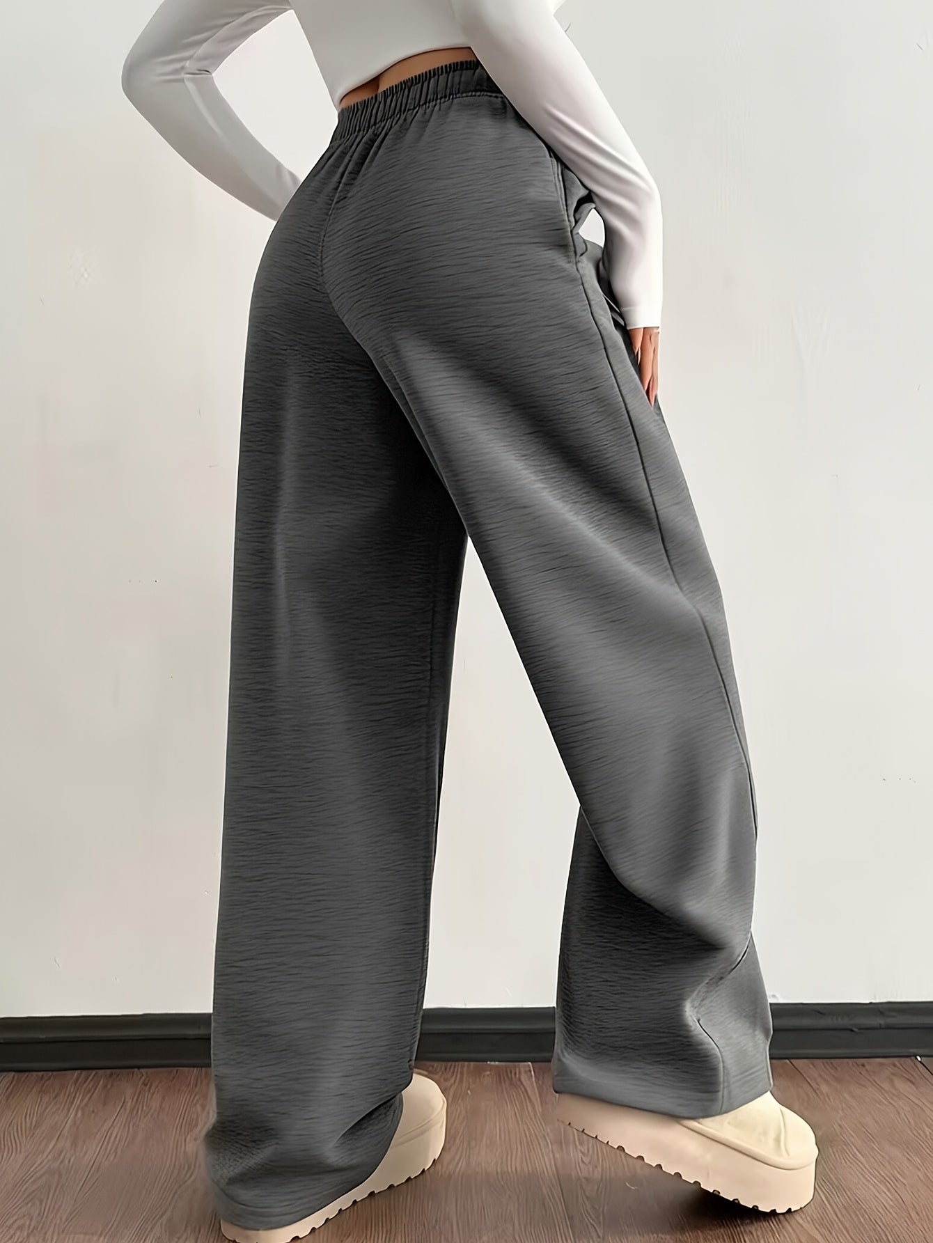 3pcs Spring And Summer Trendy Versatile Long Pants [Soft Joggers] Sizes Run Large, It Is Recommended to Choose One Size Smaller. Women's Soft Joggers - Loose Fit, Elastic Waistband with Drawstring, Double Side Pockets - Machine Washable
