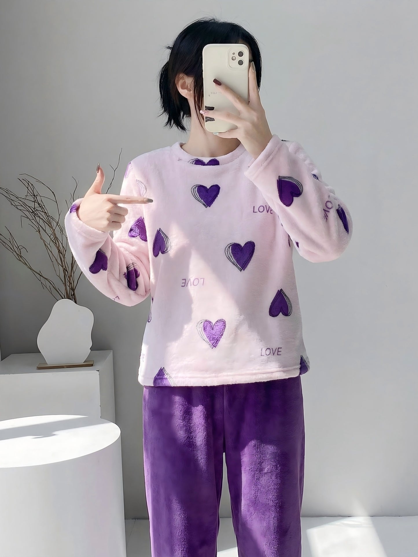 Autumn/Winter New Arrival Long Sleeve Long Pants Two-Piece Lounge Wear Light Purple with Purple Heart Design Warm And Comfortable Suitable for Sleeping, Machine Washable Sleepwear Set