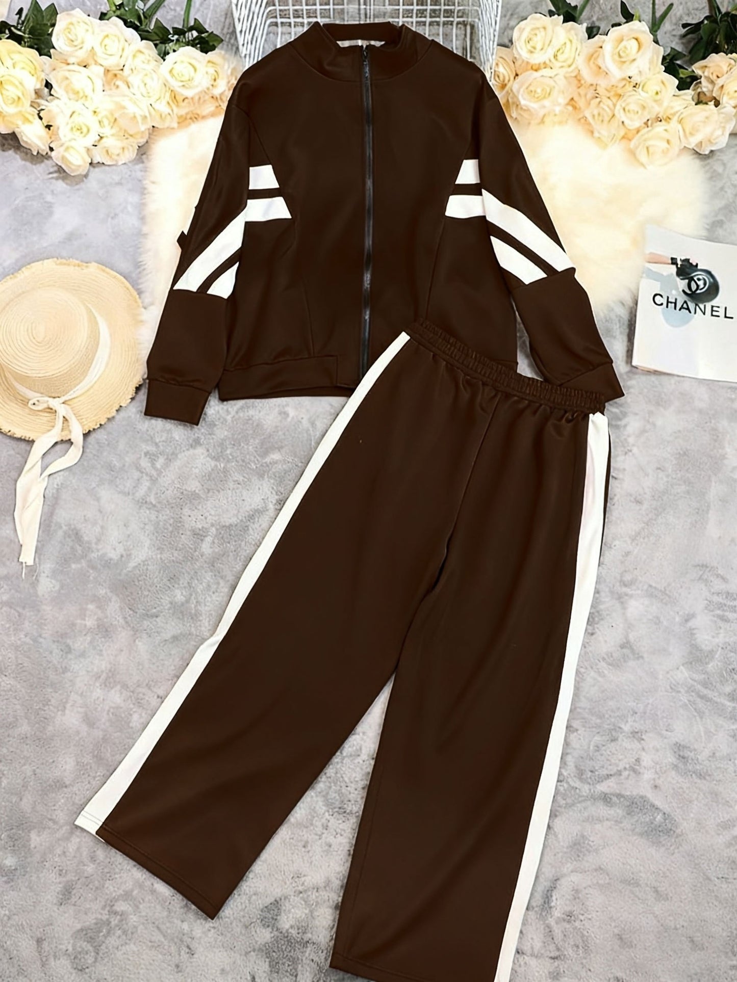 [Women's Striped Full Zip Tracksuit] - Regular Size Long Sleeve Jacket & Wide Pants, Front Zip Design, Slim Fit, Suitable for,, Casual All-Season Wear - Non-Stretch Fabric, Easy to Stack - Spring & Summer Swear