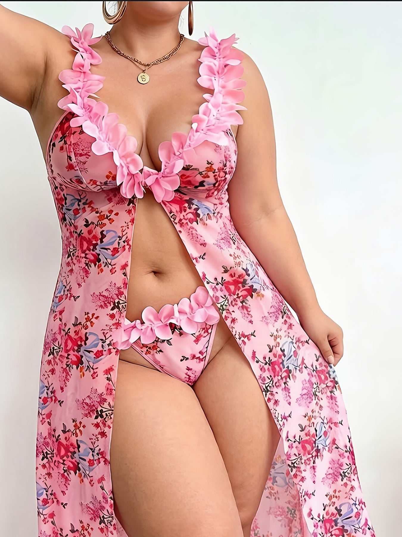 Plus Size Pink Three-Dimensional Petal Fun Set Floral Print Long High Slit Nightdress Beach Vacation Essential
