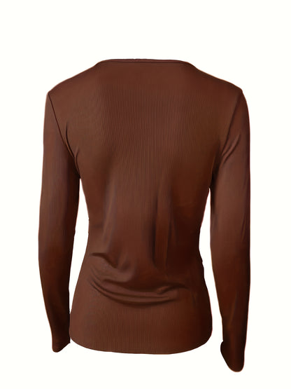 Fashionable Women's Long-sleeved T-shirt, Elegant And Casual, Slim-fitting V-neck, Metal Chain Decoration, Suitable for Spring, Autumn, And Winter