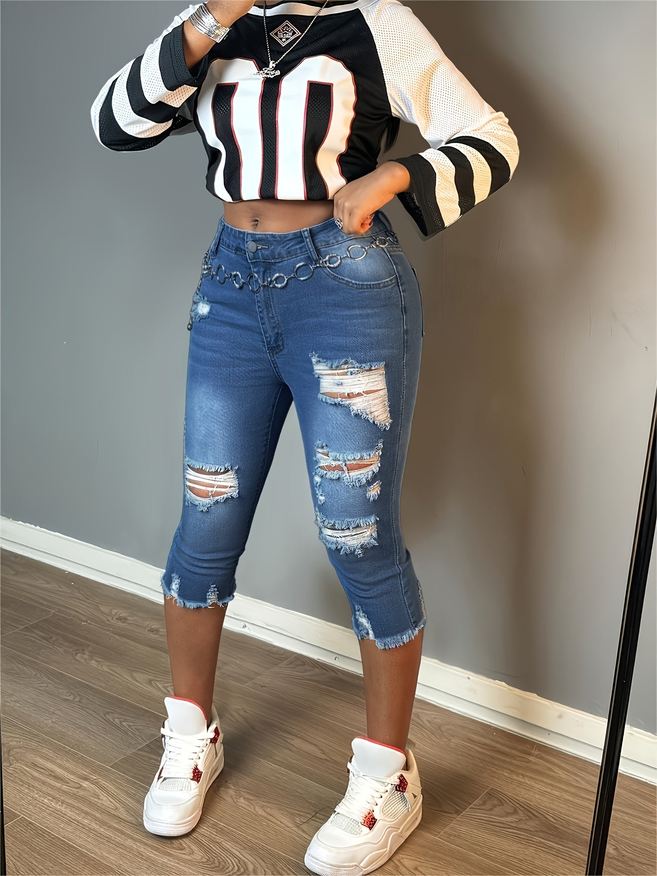 Women Fashion Casual Ripped Capri Jeans Slim Fit Stretchy Denim Pants Classic Raw Hem Denim Three Quarter Pants