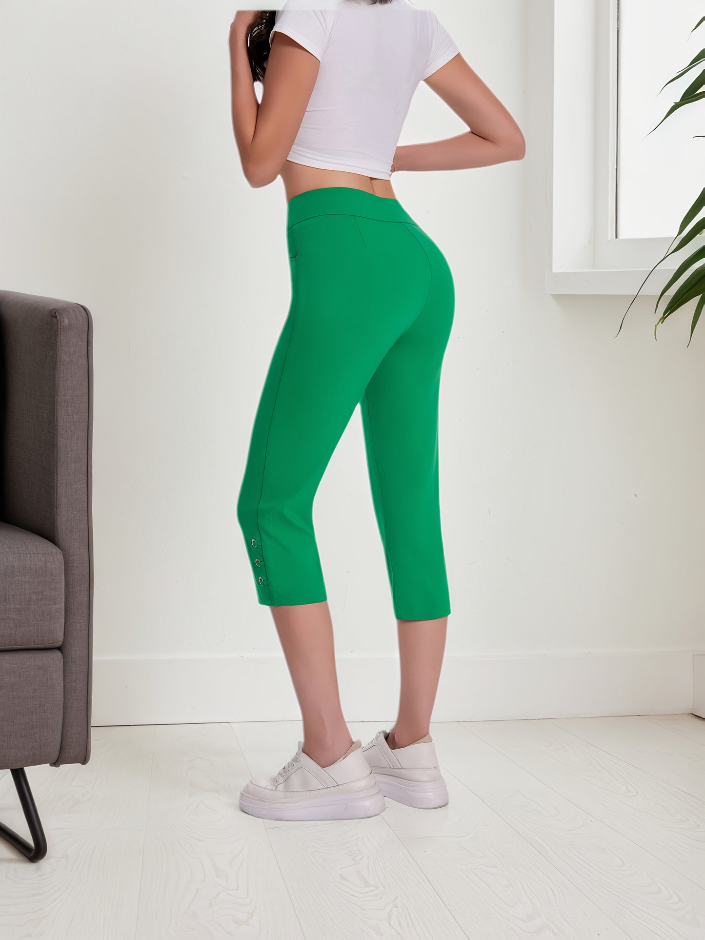 Women's Pull On Straight Leg Capri Pants Stretch Comfort Fit with Eyelet Detail And Two Pockets
