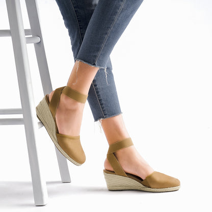 Women's Elastic Ankle Strap Espadrilles Wedge Sandals Closed Toe Platform For Women Ankle Strap Casual Comfortable Wedge Sandals Breathable And Comfortable, Suitable For Spring, Summer And Fall