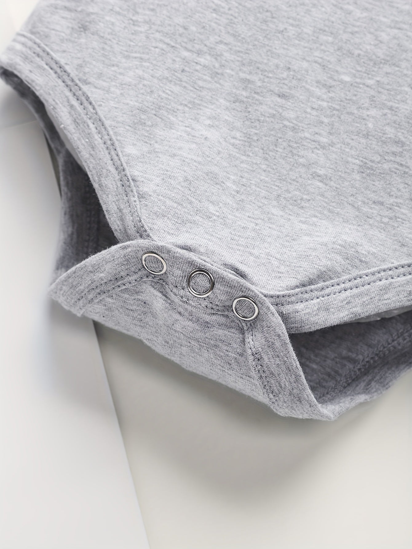 Cotton Baby Bodysuit With Fun Letter Printing, Casual And Comfortable, Soft Round Neck Baby Onesie