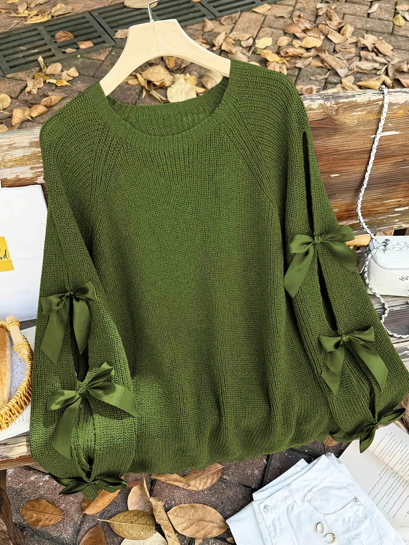 Plus Size, Plus-size  Sweet Style, Round Neck Balloon Sleeve Bow Sweater, Autumn and Winter Atmosphere Items