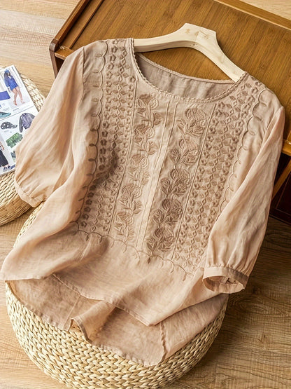 Women'S Embroidered T-Shirt in Various Colors and Sizes