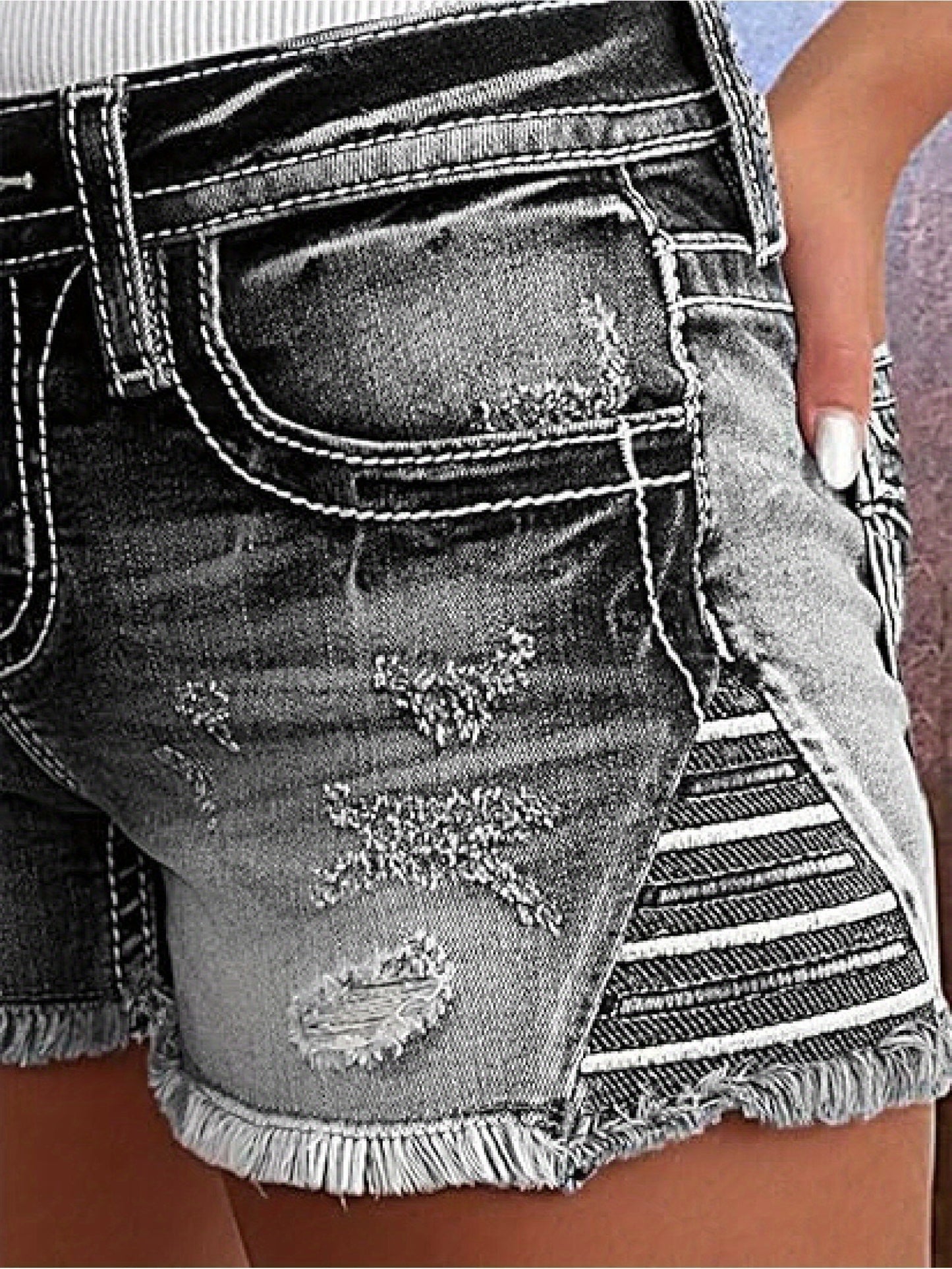 [HME] New Arrival Women's Fashion Ripped Black Denim Shorts. Mid-rise Design Enhances The Waistline, Frayed Hem Shows Charming Leg Lines, Women's Denim Shorts.