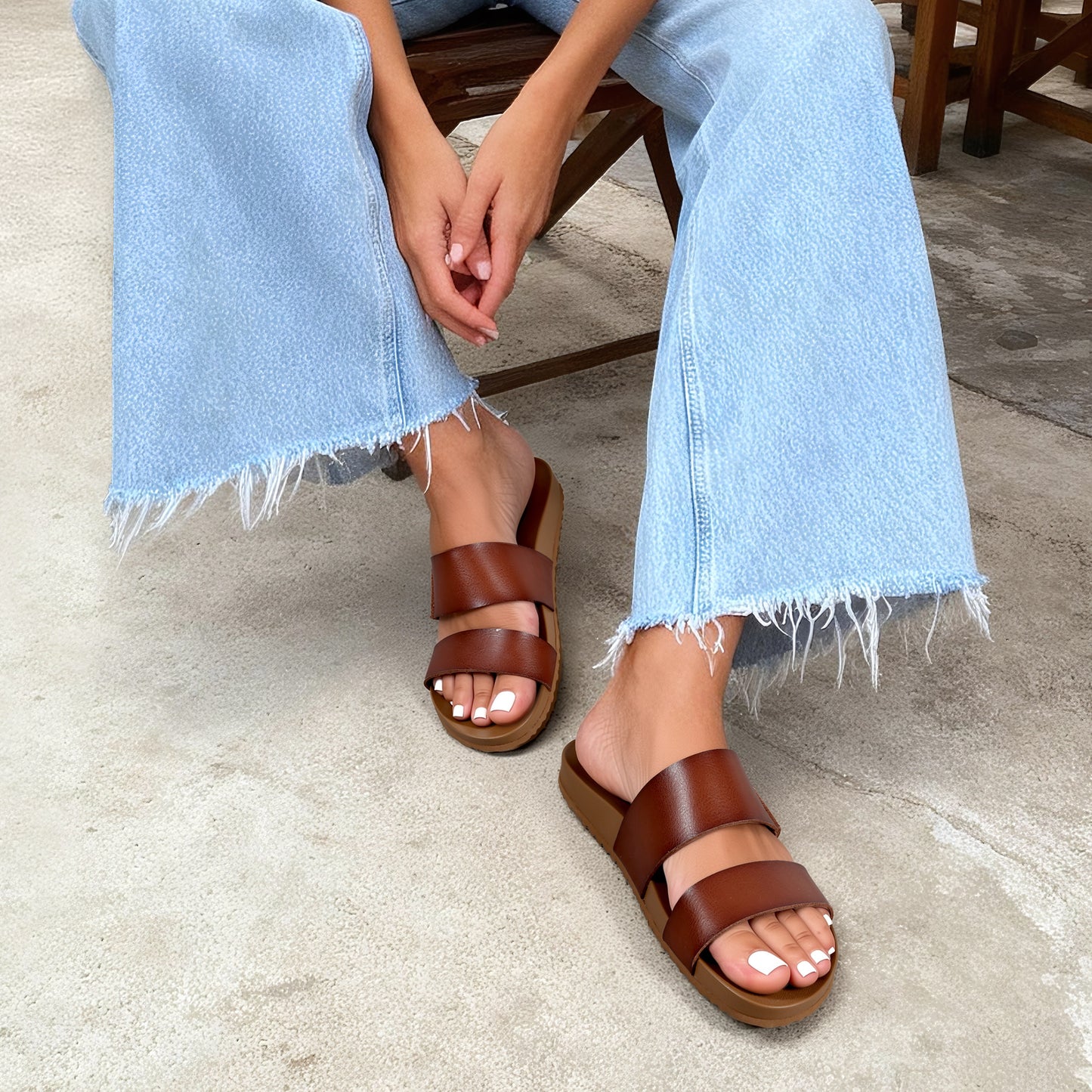 Women's Open Toe Slides Sandals Comfortable Support Footbed Two Strap Slip-on Fashion Casual Beach Vacation Lightweight Flat Sandals Summer for Women
