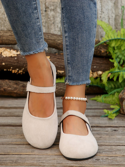 New Spring And Autumn Women's Velvet Shallow Mouth Elastic Round Head Flat Matching Shoes, Suitable for Work, Leisure, Vacation And Home Use, Women Shoes