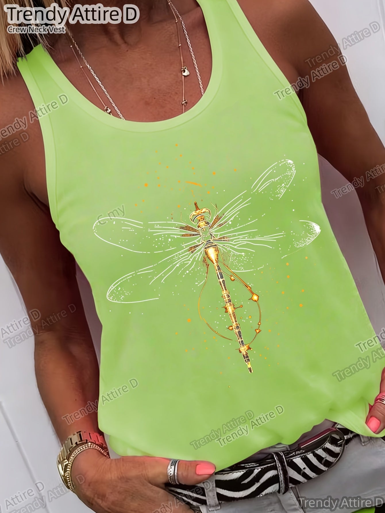 Fashionable Retro Dragonfly Print Crew Neck Top, Casual Short-sleeved Crew Neck Top with a Loose Fit, Washable All-season Comfort, Suitable Casual Wear Loose Fit Durable Prints, Suitable Various Holiday Gifts, Shipped from Local Warehouse
