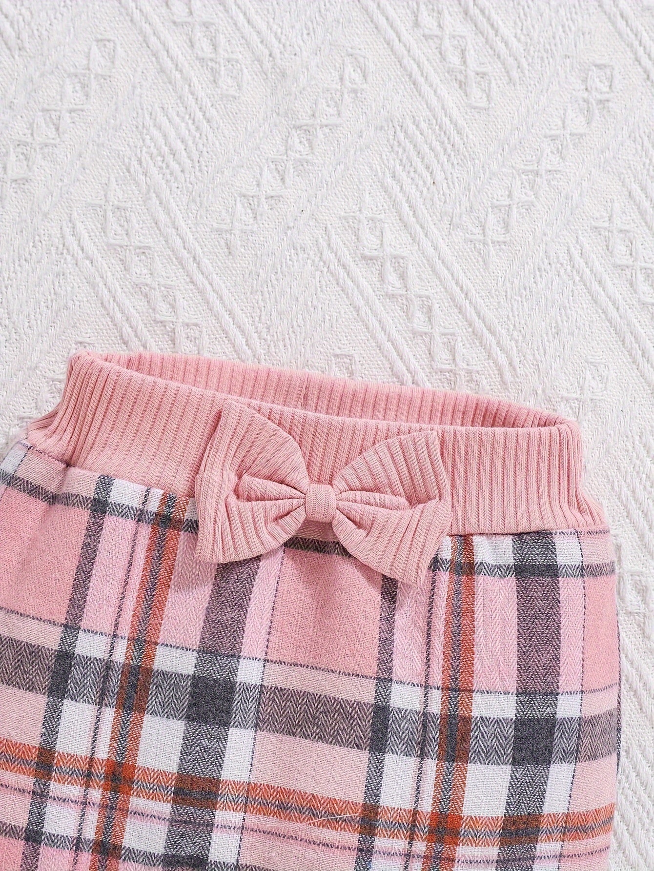 2pcs Baby Girl Autumn And Winter Long-Sleeved Pink Romper with Plaid Pants And Hat Set, for Outdoor, Perfect for Outdoor