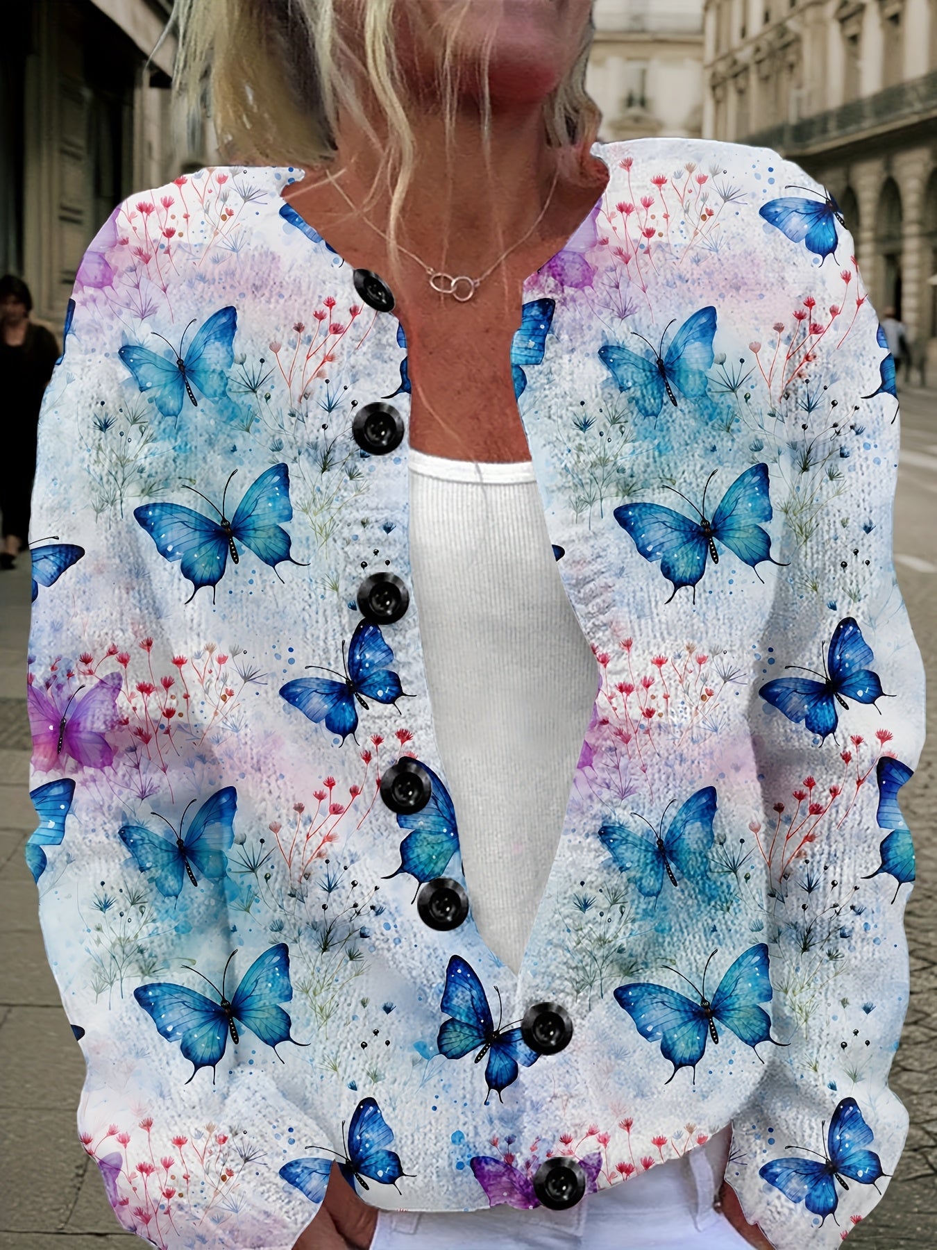Plus Size, Butterfly Floral Women's Plus Size Pullover Fashionable Cardigan Button Sweater Round Neck Versatile Comfortable Fabric Three-dimensional Floral Print Casual Elegant Pullover Sweater Fresh Bohemian