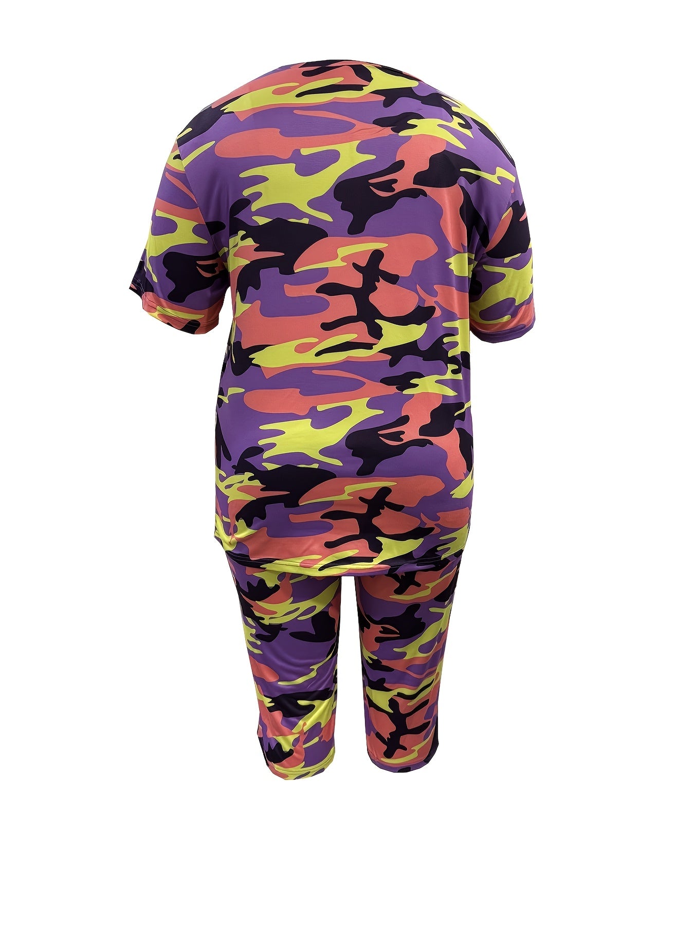 Plus Size - Plus Size - Women'S Plus Size Fashion: Camouflage Print T-Shirt with Round Neck And Cropped Pants Set, Casual Two-Piece Outfit
