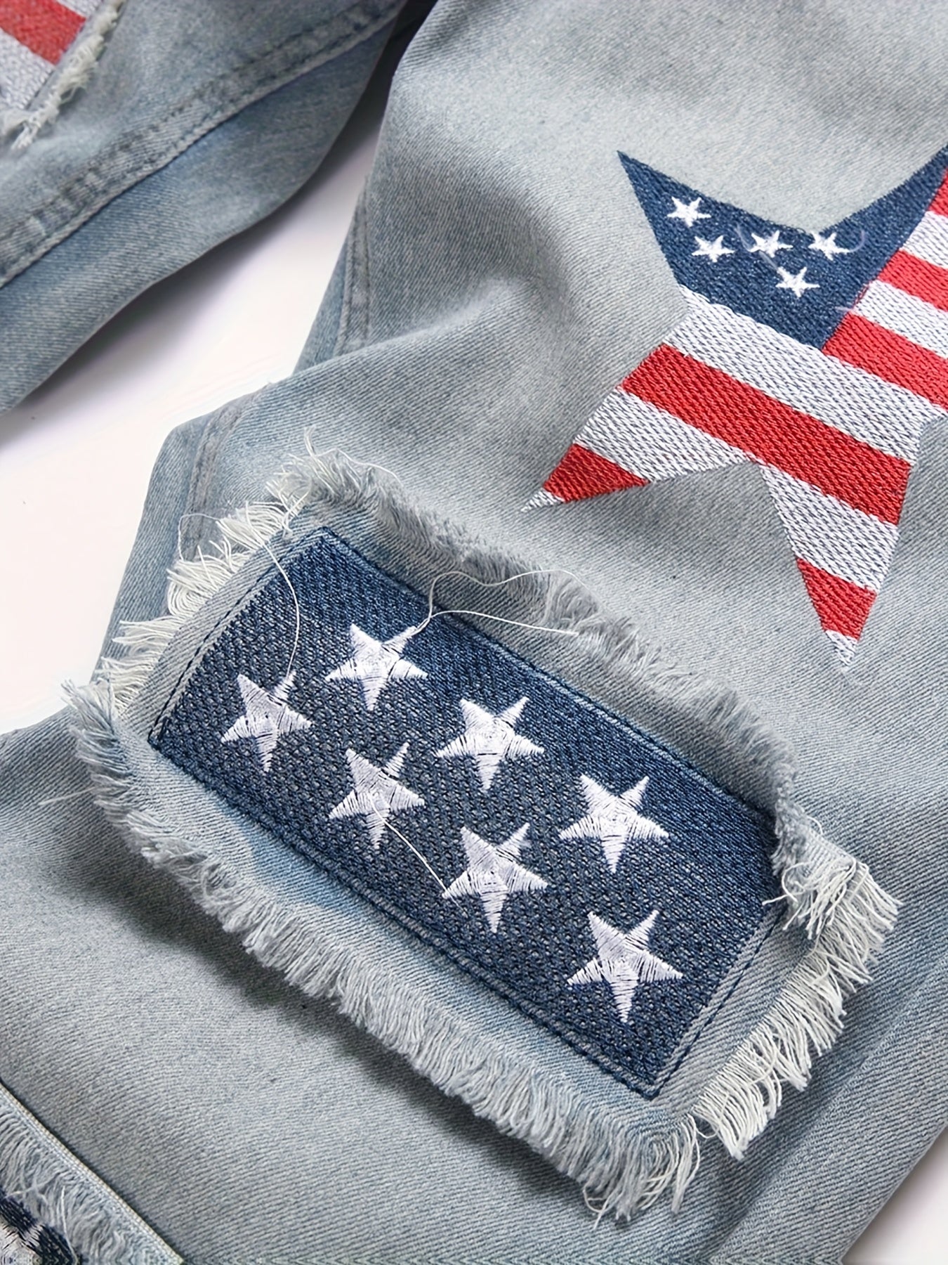 Men's Stretch Denim Jeans with Rips, Vintage Patches, And Casual Style, Suitable for All Seasons And Versatile for Outings And Fashion.