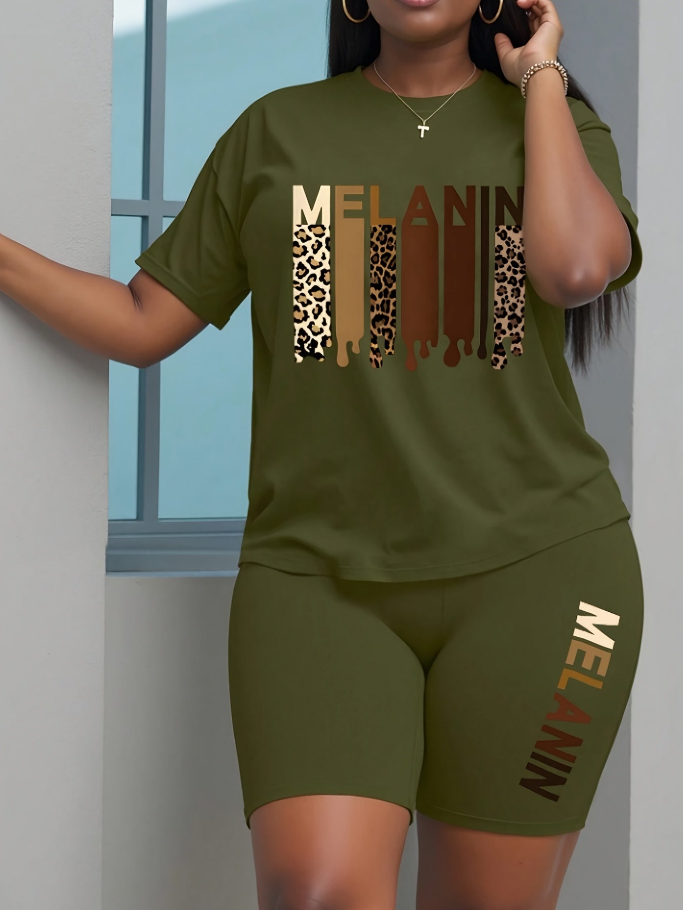 Women's fern green Printed Short-Sleeve Shorts - product view 1