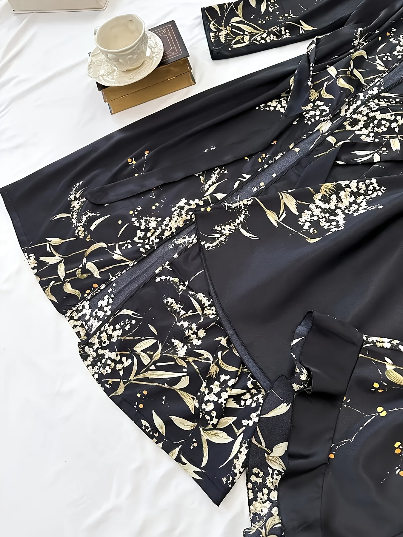 Women'S Printed Pajamas Set - Set (Including Robe, Short Suspender, Shorts And Skirt), Cherry Printed Pajamas, Loose, Soft And Comfortable