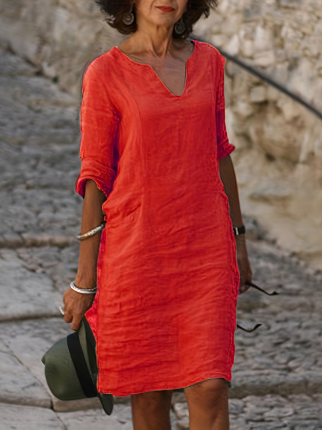 [Stylish Linen Dress] Autumn Linen Dress With A Small V-Neck, Featuring A Stylish And Elegant Look. It Has A Retro, Simple And Solid Color Design, And Comes With Three-Quarter Sleeves