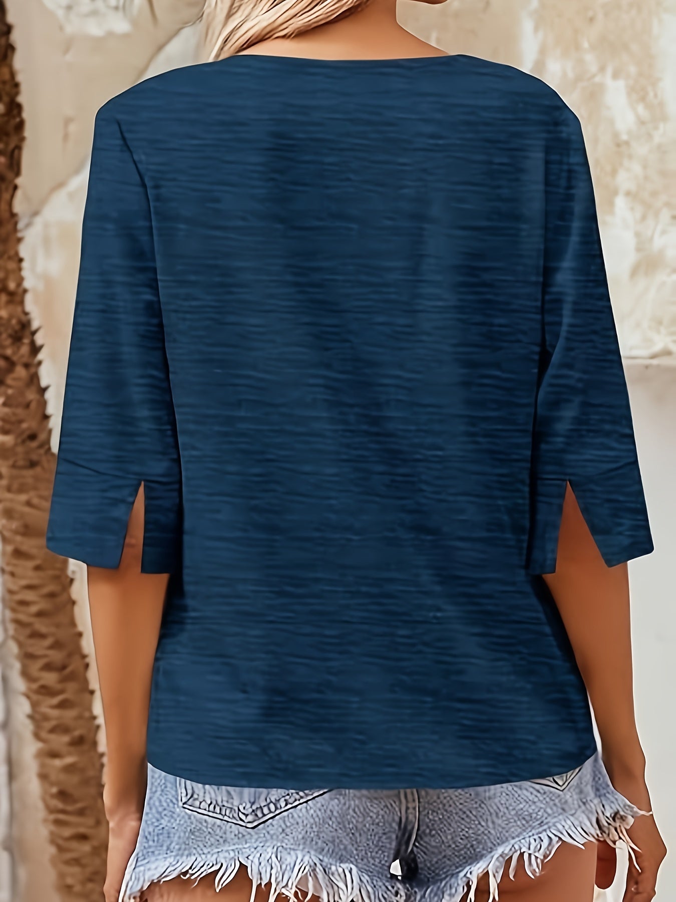 Women's V-neck Half Sleeve Loose Basic T-shirt