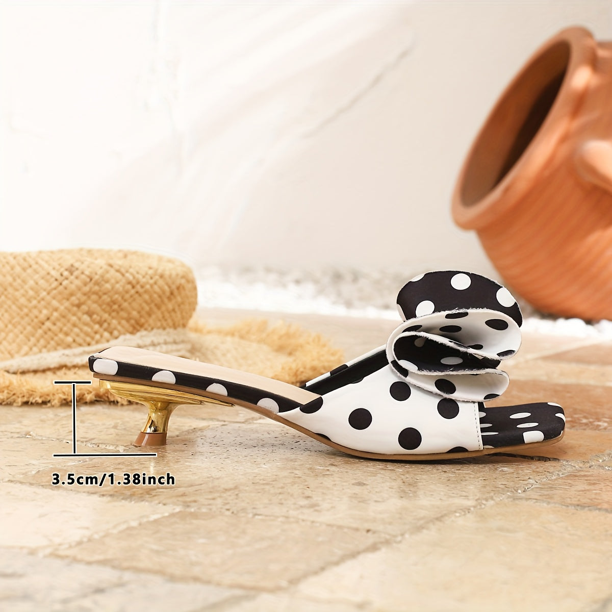 A Pair Of Polka Dot Women's Slim Heel Sandals, Polka Dot Fashion Casual Simple Ladies Sandals, Black And White with Simple Golden Fashion Sandals, French Open-toe Square-toe Temperament Slippers, Versatile Women's Shoes On Shopping And Vacation