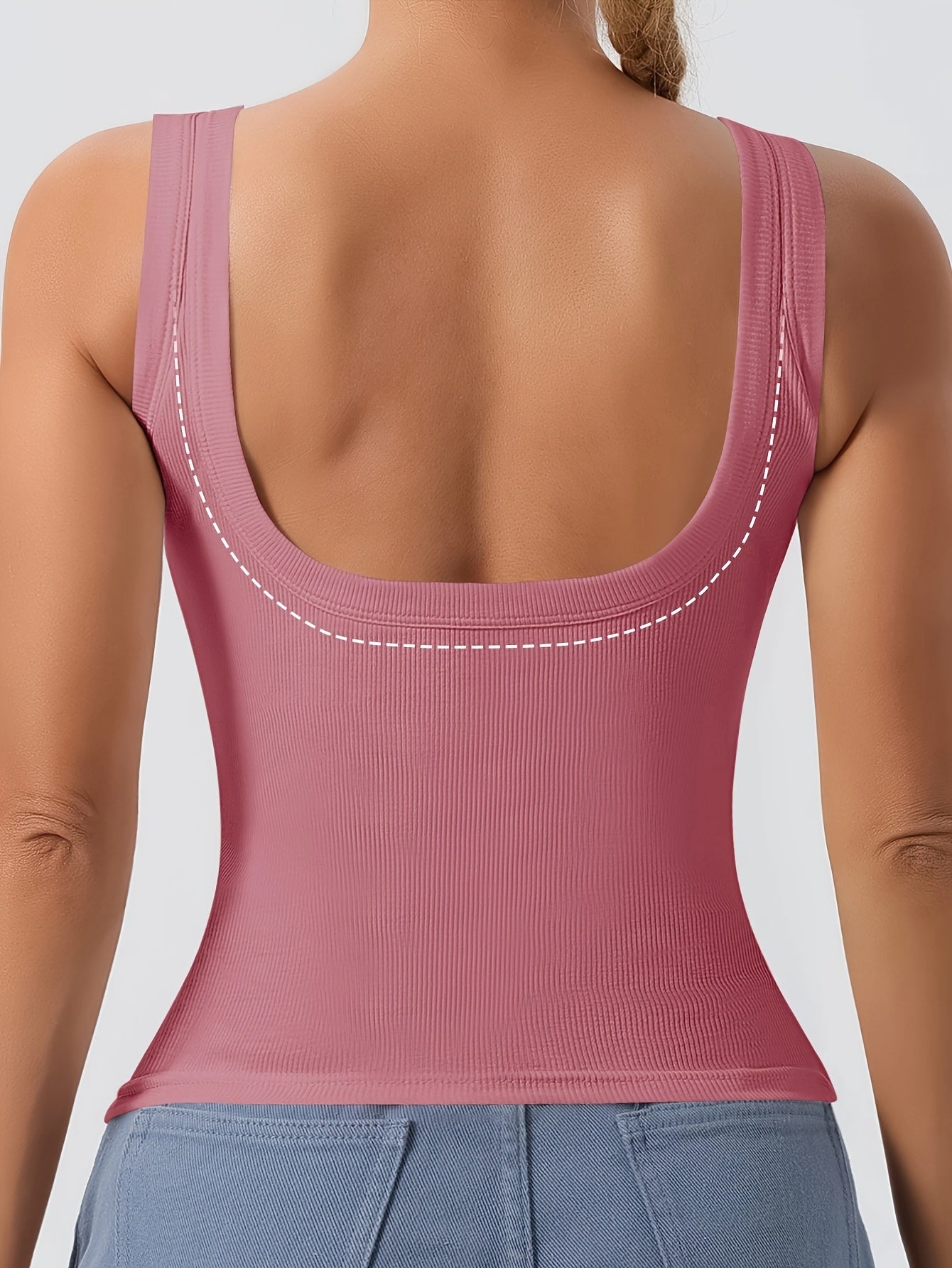 A Plain Scoop Neck Tank Top, Perfect for Casual Summer Wear, Featuring Removable Chest Padding for a Slim Fit, Designed for Women