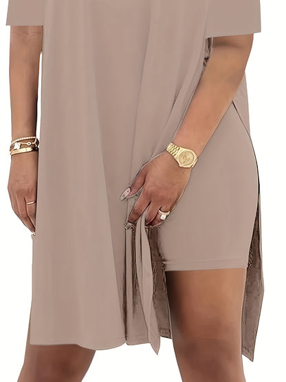 Two-Piece Outfit for Plus-Size Women Featuring a Casual V-Neck Short-Sleeve Top with Side Slits And Drawstring Leggings, Made from Comfortable, Ideal for Everyday Wear