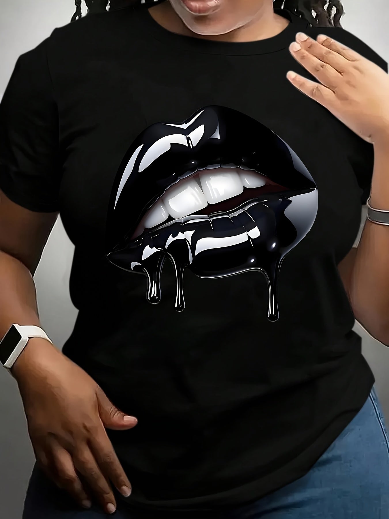 Plus Size Women'S Oversized Lips Print T-Shirt - with Glossy Lip Design, Breathable Round Neck Short Sleeve Casual Top, All-Season Fit for Casual Attire & Statement Outfits, Versatile Basic Tee for Layering Standalone Style