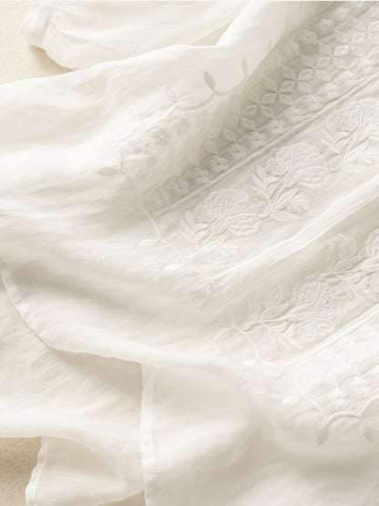 Women'S Embroidered T-Shirt in Various Colors and Sizes