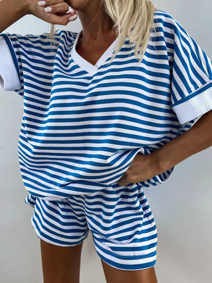 Women'S 2pcs Striped Lounge Set Short Sleeve V-Neck Top And High-Waist Shorts, Casual Athletic Sleepwear Outfit, Summer Sportswear