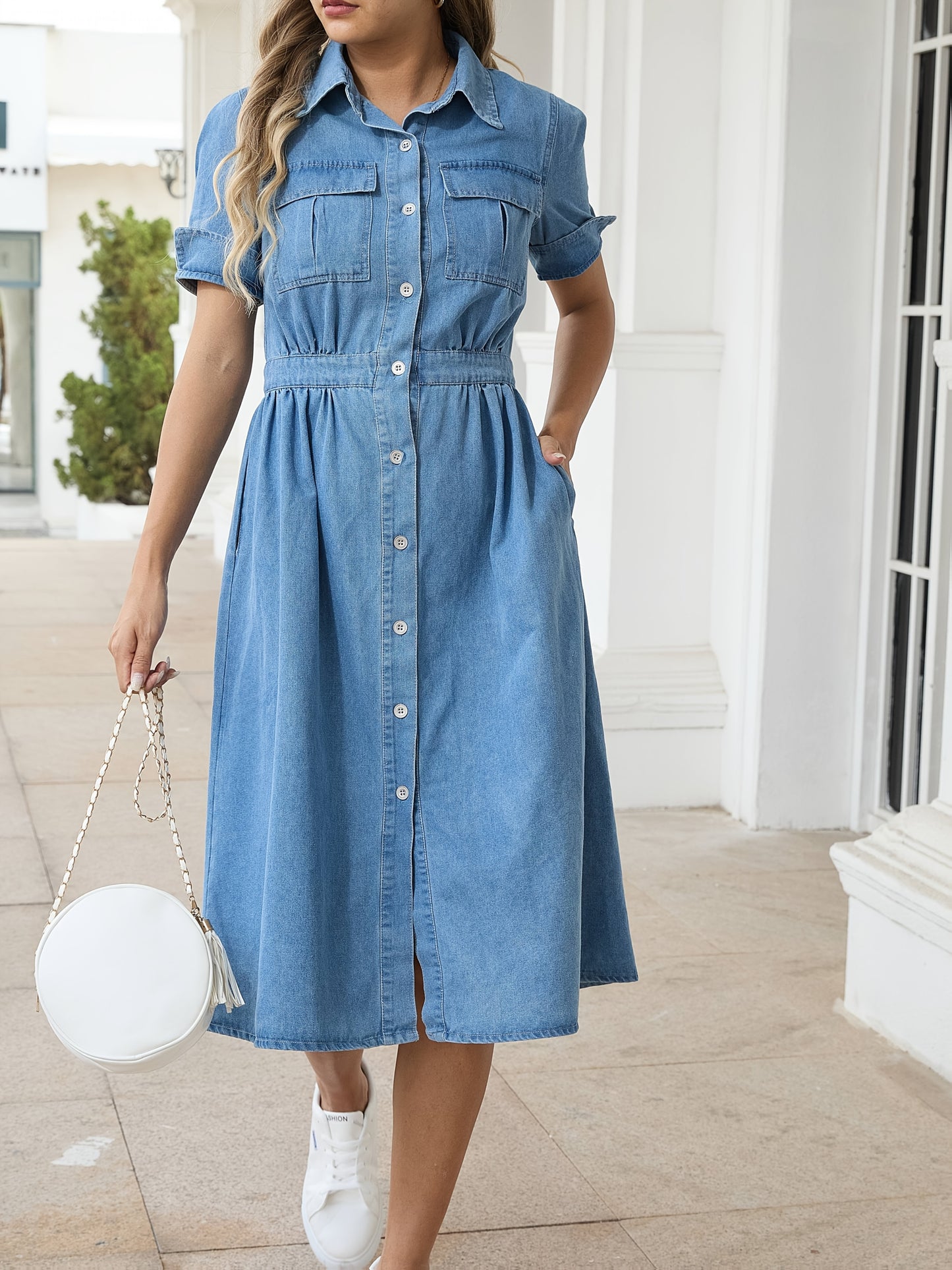 Women'S Casual Denim Midi Dress - Short Sleeve, Button-Up Shirt Style with Pockets, Flattering A-Line Cut, Light Blue Blend Fabric, Perfect for Spring And Fall