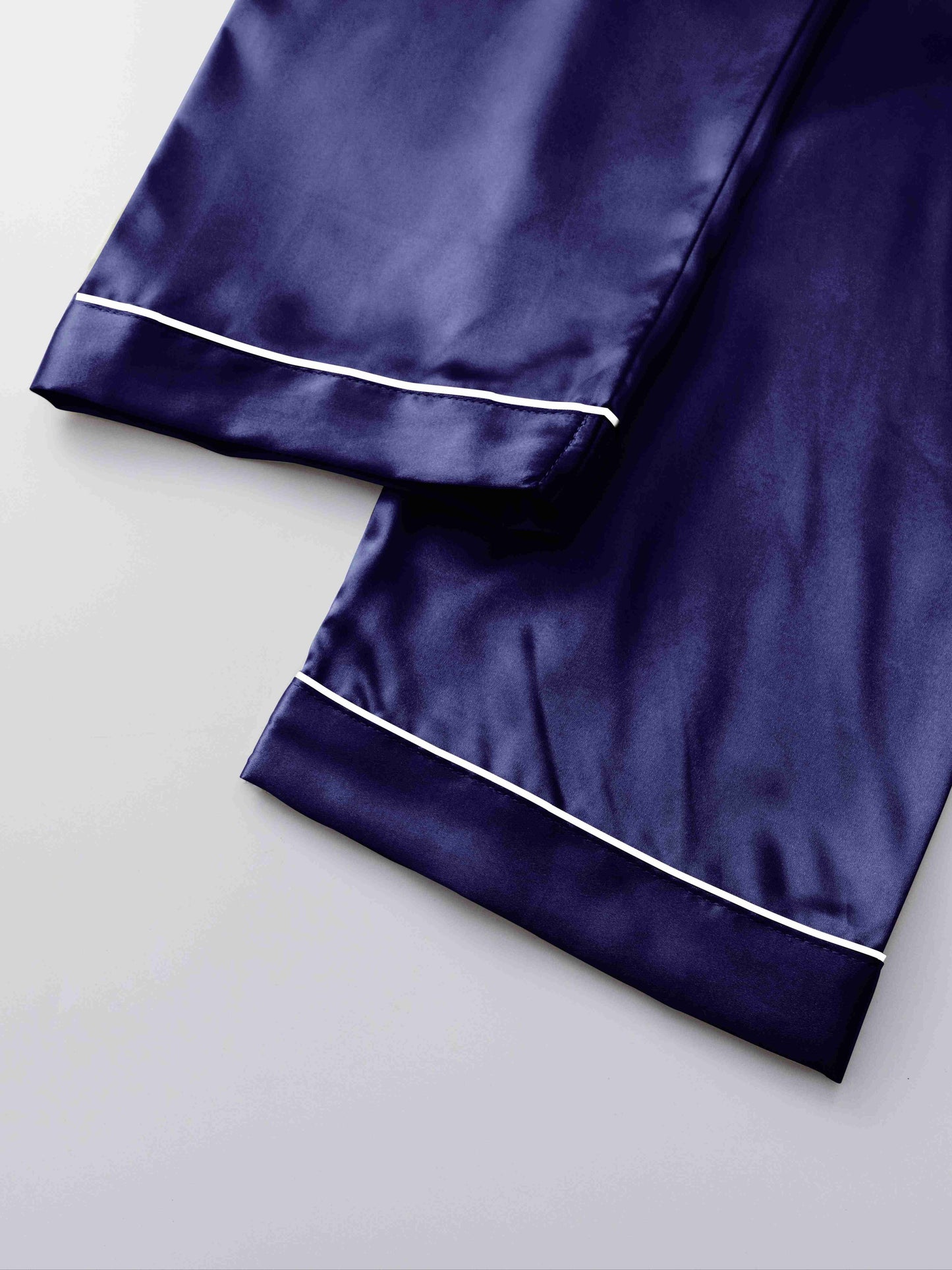 Women'S Solid Satin Casual Pajama Set, Short Sleeve Buttons Lapel Top & Shorts & Pants, Comfortable Relaxed Fit