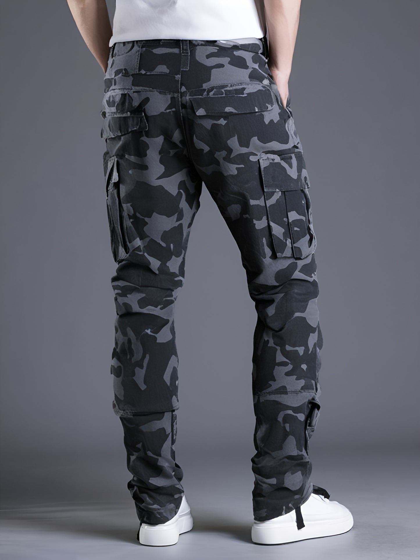 Men's Camouflage Outdoor Tactical Cargo Pants with Multiple Pockets