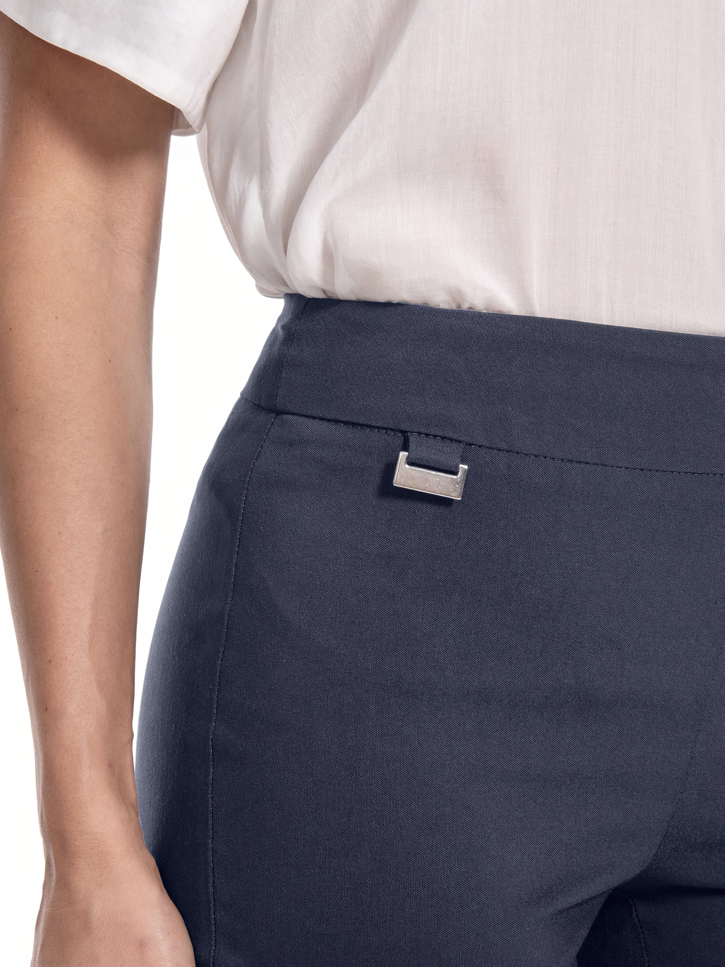 Women'S Petite SizePull-On Dress Shorts W/D-Ring, Work & Office Casual