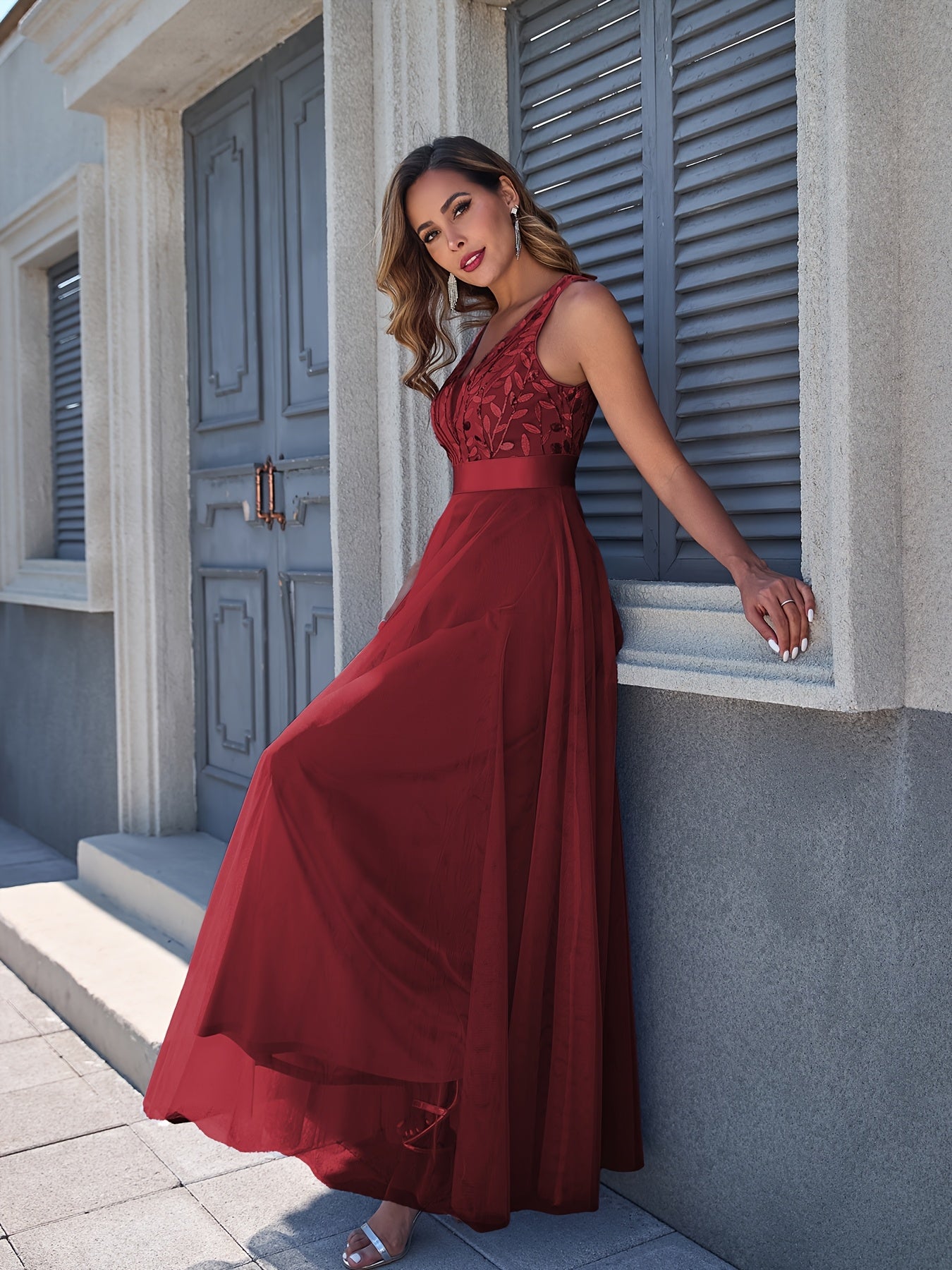 Women'S Dress Embroidery Design V-Neck Sleeveless Long Dress Wedding Dresses for Women for Engagement Wedding Evening Party Dancing Performance Date Daily Valentine'S Day New Year Various Occasions Mesh Long Dress