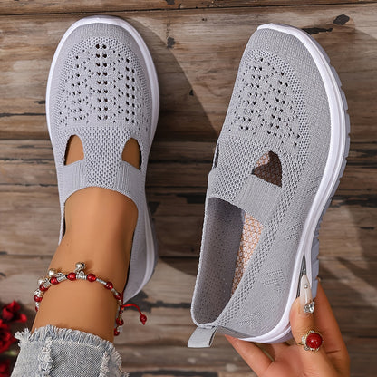 Ladies' Sneakers, One-Pedal Shoes Designed for Comfort. These Casual Footwear Options Are Perfect for The Beach, Vacations, Camping, And Everyday Use, Ideal for Summer. Featuring a Casual Design And a Mesh Upper, These Women'S Sneakers Are a Great C