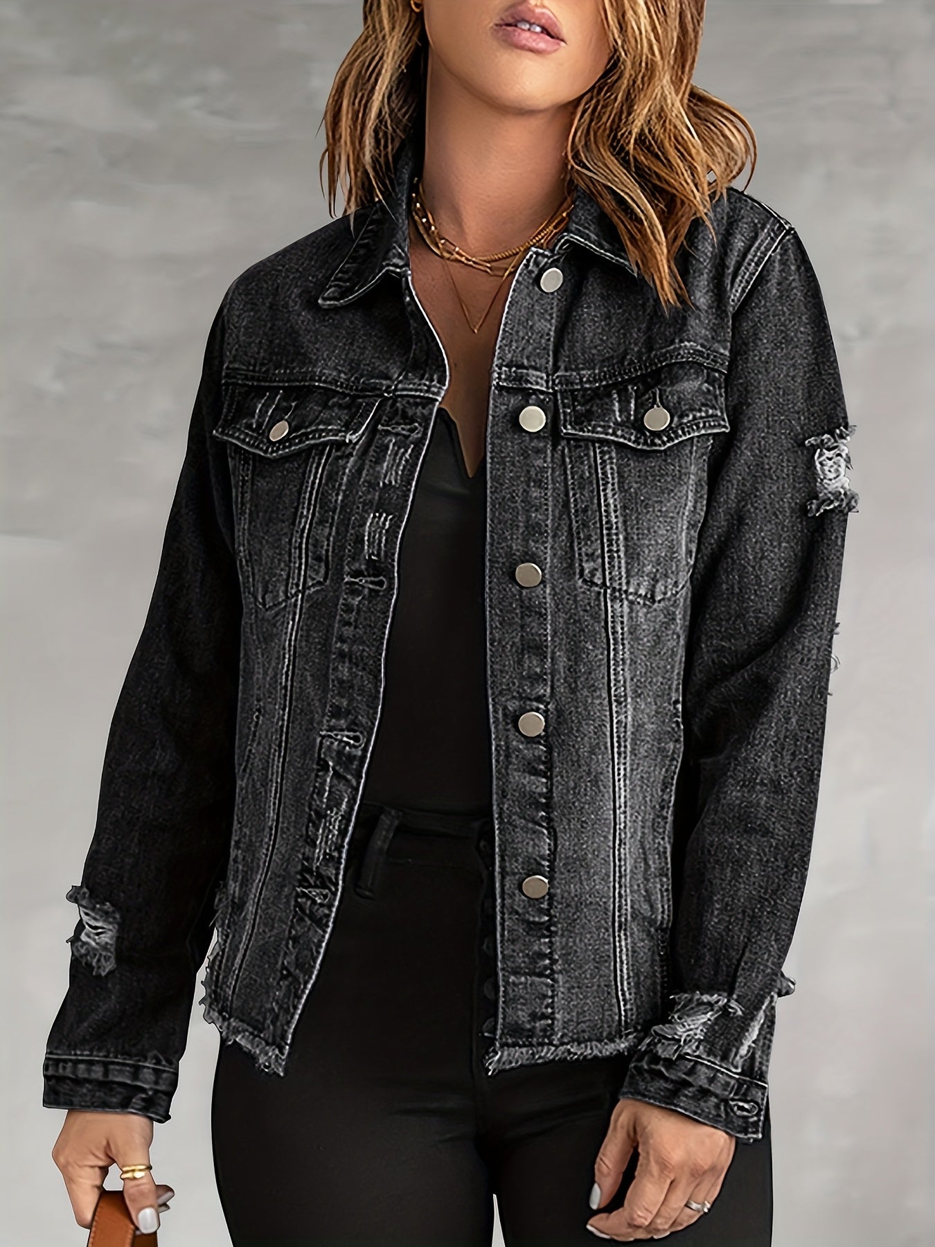 Women's Ripped Washed Button-Up Boyfriend Denim Jacket Coat with Pockets, Casual Classic Distressed Denim Outerwear TZ001