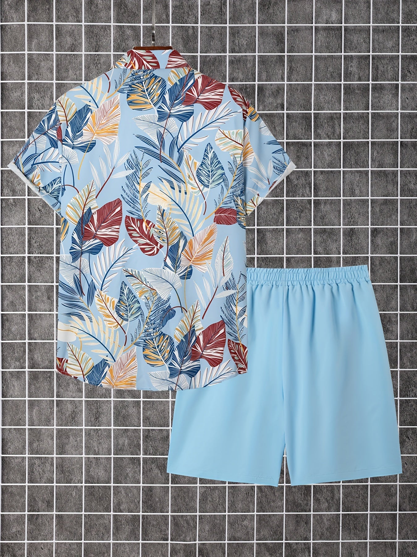 Set of 2pcs: Men'S Summer Short-Sleeve Button-Up Shirt And Shorts.