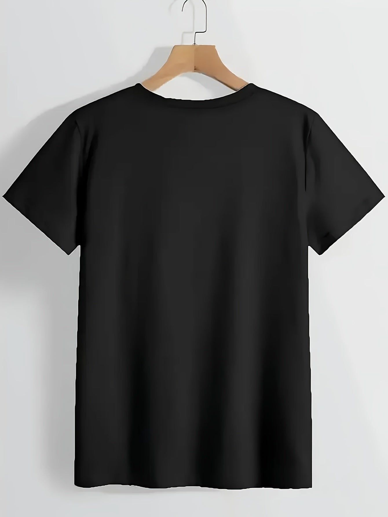 Men's Year-Round Loose Fit Cotton T-Shirt Suitable for St. Patrick's Day, Easter & Horse-Themed Events - Breathable Short Sleeve Round Neck Casual Shirt, Machine Washable Holiday Gift for, Year of the Horse