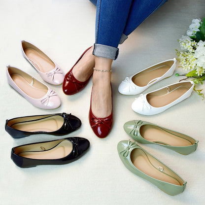 Women's Loafers & Flats - Lightweight Slip-On for Everyday Wear - Signature Style