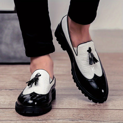 Men' S Fashionable Formal Shoes, British Trend Brogue Shoes, Low-top Pointed Fringe Shoes, Bean Shoes, Size 40-46