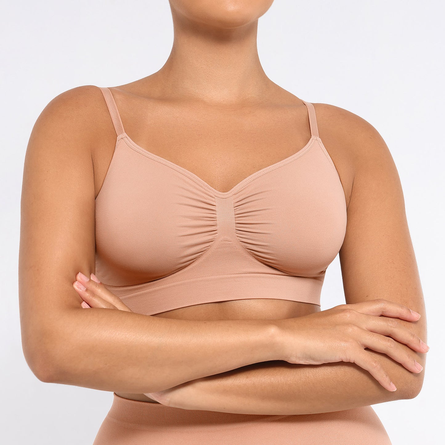 Plus Breathable High-Stretch Sports Bra with Pads - Wireless Mesh Women's Seamless Yoga & Running Top - Solid Color Activewear