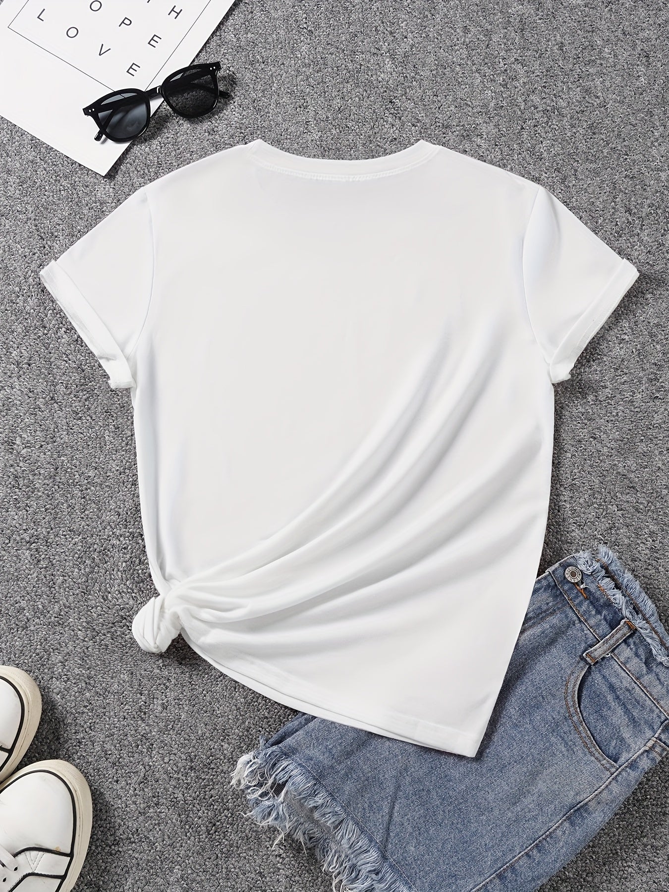[Printed Pants - Not Denim Fabric]1pc Women'S Imitation Denim Heart And Diamond Pattern Round Neck Short Sleeve T-Shirt, Women'S Casual Fashion Top, Fashion Women'S Clothing, Holiday Gift, Birthday Gift